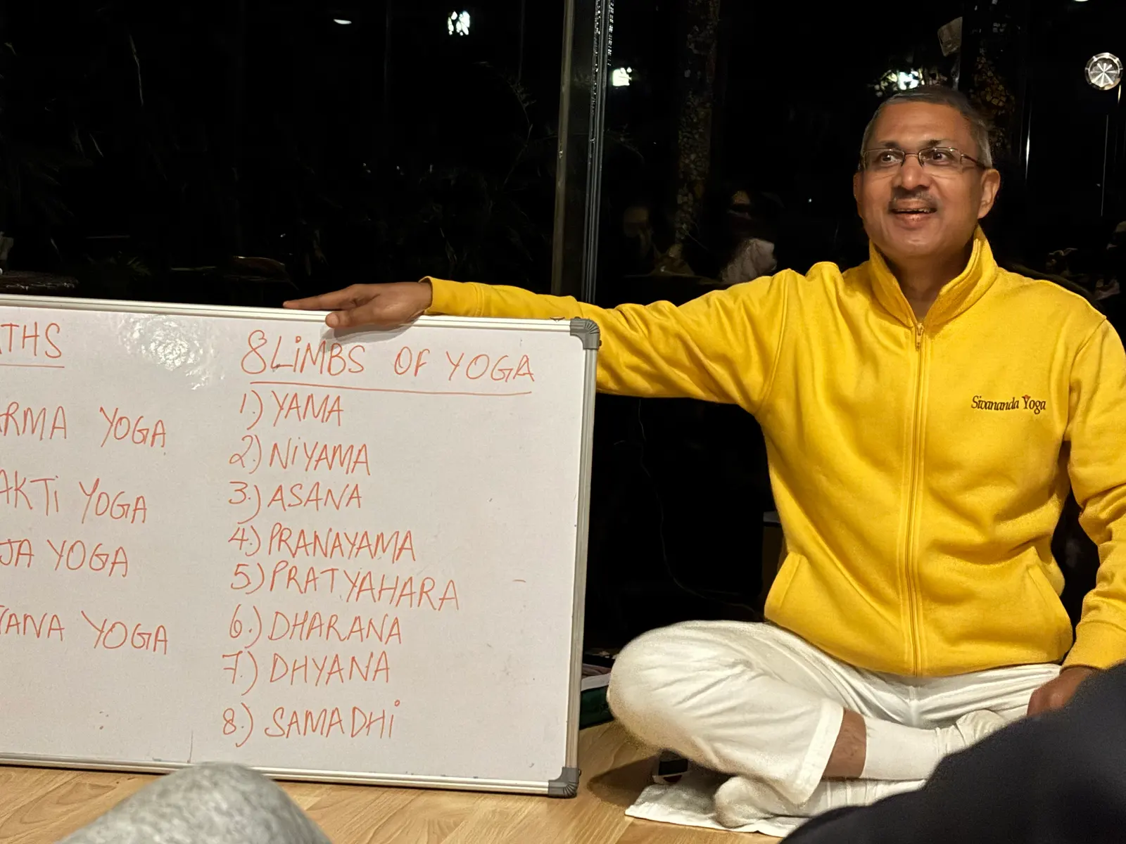 Dr Niraj Prakash